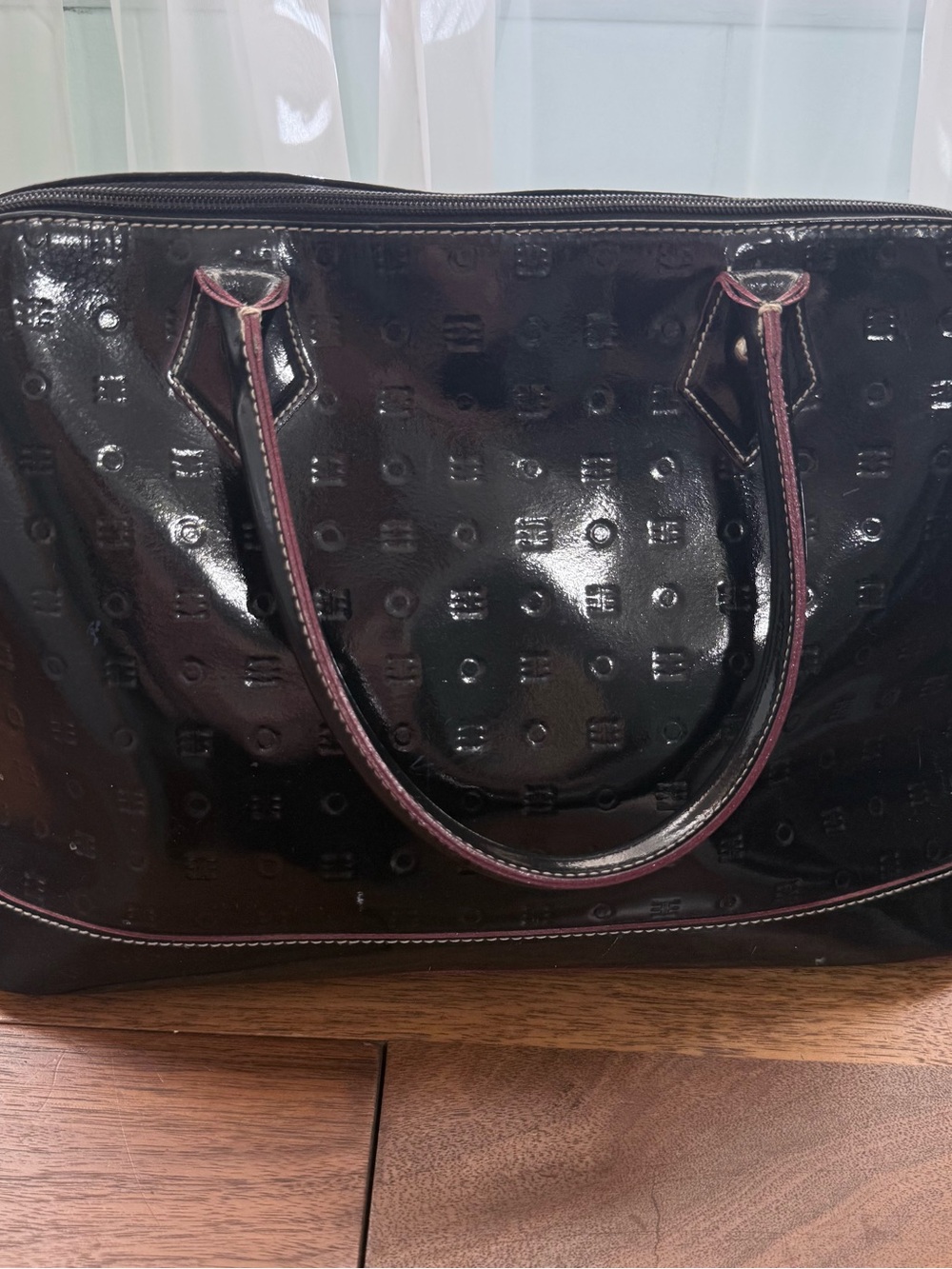 Arcadia Purse Black Embossed  Shoulder Bag Patent Leather  Made in Italy READ